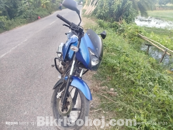 Bajaj Pulsar 150 2016